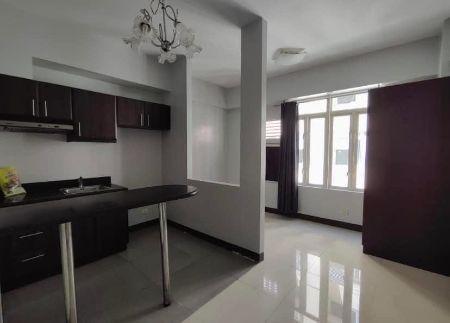 For Rent Studio Semi Furnished Stamford McKinley Hill Taguig