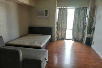 Fully Furnished Studio Unit at Eton Baypark Manila for Rent