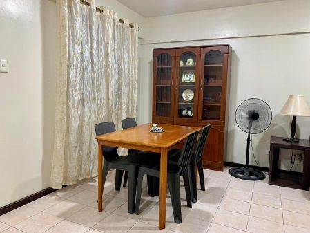 Semi Furnished 2BR Condo for Rent in Mayfield Park Residences