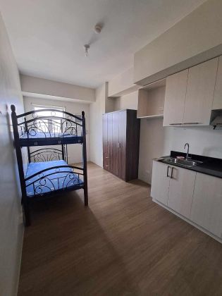 Vista GL Taft Semi Furnished Studio Unit for Rent 