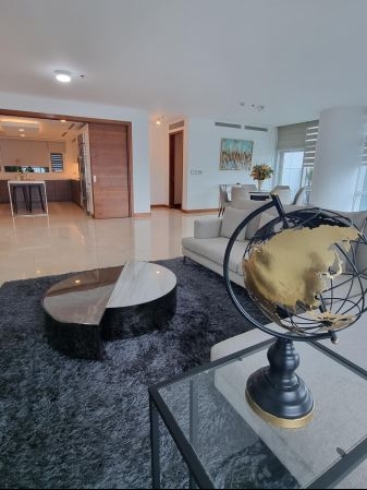 Fully Furnished Three Bedroom for Rent at Two Roxas Triangle