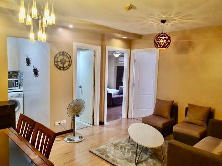 2 Bedroom Corner Unit with Two Balcony Fully Furnished Grand Soho