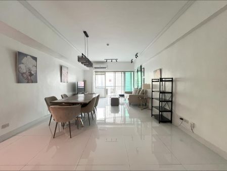 For Rent Well Furnished and Spacious 2 Bedroom Unit at Frabella