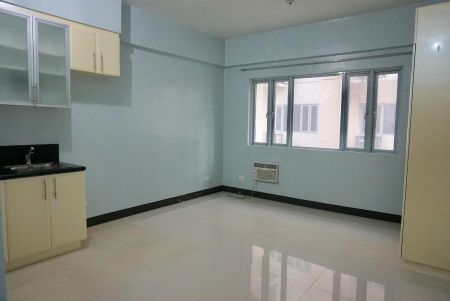 Unfurnished Studio Unit at Morgan Residences for Rent