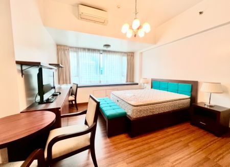 Nicely Furnished Studio at Shang Salcedo Place for Rent