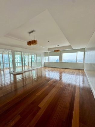 East View Penthouse at One Roxas Triangle with Private Elevator