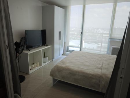 1 Bedroom Fully Furnished Apartment with Top Notch Amenities and 