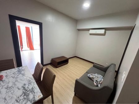 Fully furnished 1 bedroom for rent in THREE CENTRAL