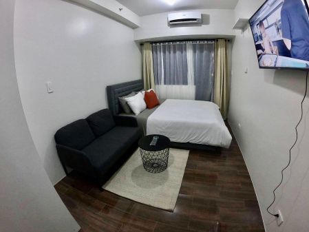 Affordable Fully Furnished Studio Unit Air Residences for Rent