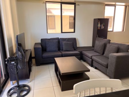 3 Bedroom Condo Fully Furnished Condo For Rent In Verawood 