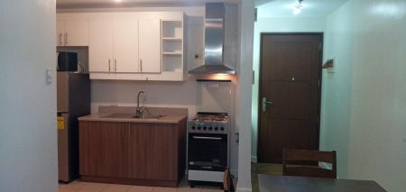 1 Bedroom in Legazpi Village for Lease