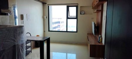 1 Bedroom Furnished unit for rent in Belton Place Makati