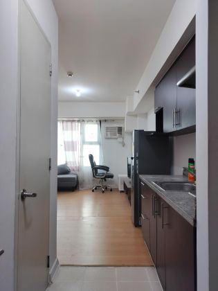 Semi Furnished 1 Bedroom Unit at Belton Place for Rent