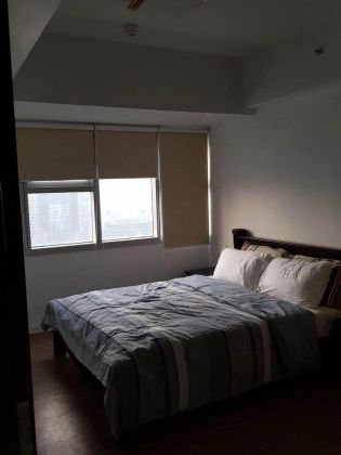 Fully Furnished 2 Bedroom Unit For Rent at The Maridien BGC