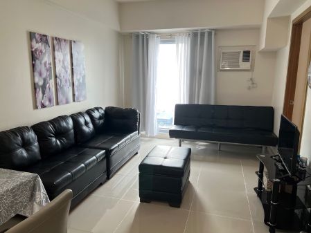 1BR Fully Furnished at 8 Adriatico Padre Faura Manila for Rent