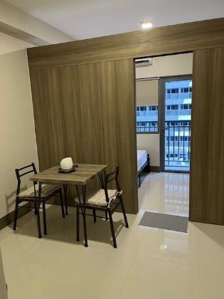 Fully Furnished 1 Bedroom Unit at Fame Residences 3 for Rent - DE