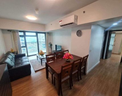 For Rent 2 Bedroom Unit in Solstice Tower 2