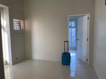 Unfurnished  Bedroom with a nice a place  and accessible location