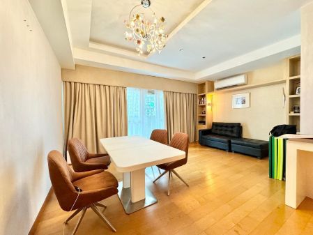 Unfurnished 2 Bedroom Unit at Central Park West for Rent