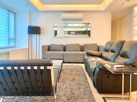 3BR Condo for Rent in Alphaland Makati Place