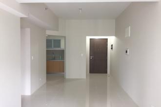 Semi Furnished 2 Bedroom Unit at Uptown Ritz for Rent