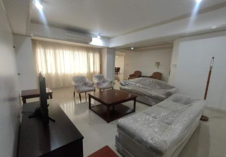 Splendido Gardens Salcedo Makati 3 Bedrooms Semi Furnished