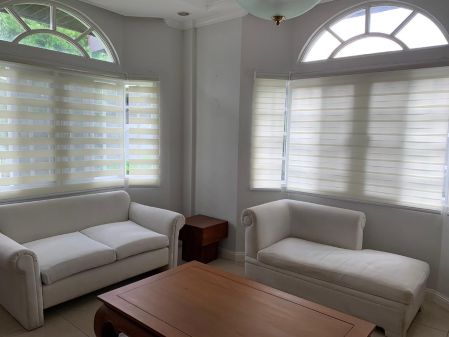 Beautiful House 4 Bedroom for Rent in Alabang Hills Village