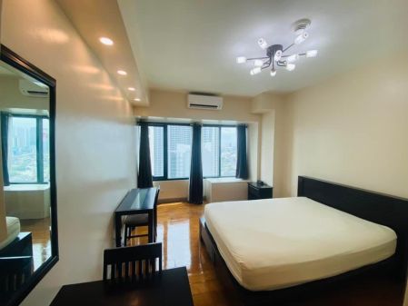 Fully Furnished Studio for Rent in One Rockwell Makati