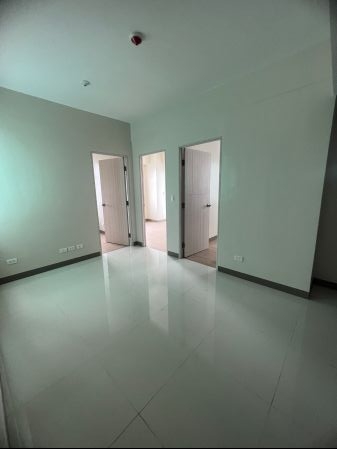 3BR for Rent Bare Unit in Manila beside Ayala Bridge