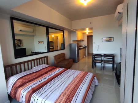 Fully Furnished Studio for Rent in Mandani Bay Suites Cebu