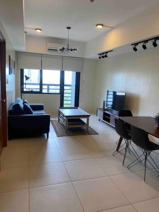 1BR Unit in Icon Plaza for Rent