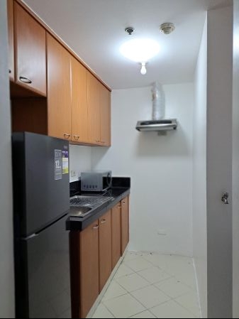  Furnished Studio Condo Unit for Rent Eastwood City