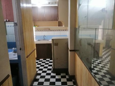 1BR Semi Furnished Apartment in Kapitolyo Pasig City