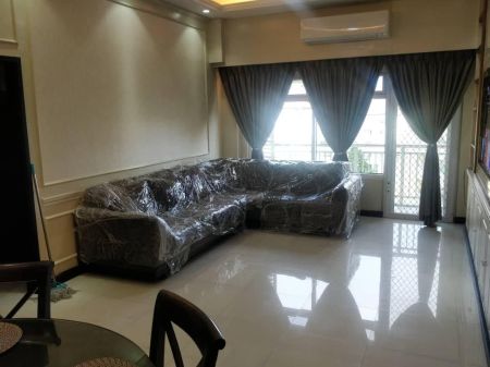 One Serendra 3 Bedroom Furnished for RENT