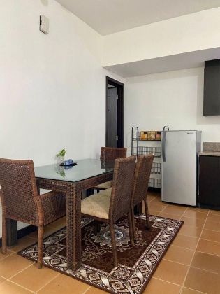 Fully Furnished 2BR Unit in San Lorenzo Place  San Lorenzo  Makat