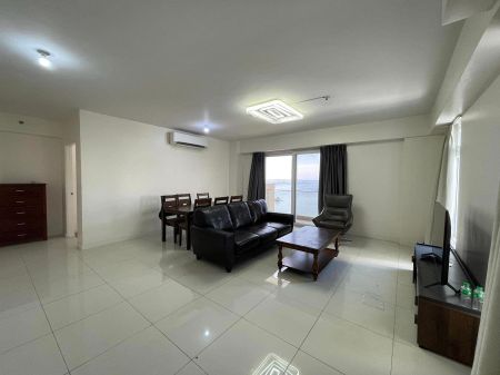 Oak Harbor Residences Paranaque ll 3 bedroom