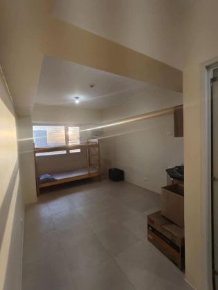 Semi Furnished Studio at Avida Towers Prime Taft near DLSU