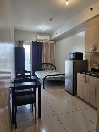 Studio with Balcony for Rent in Breeze Residences Pasay