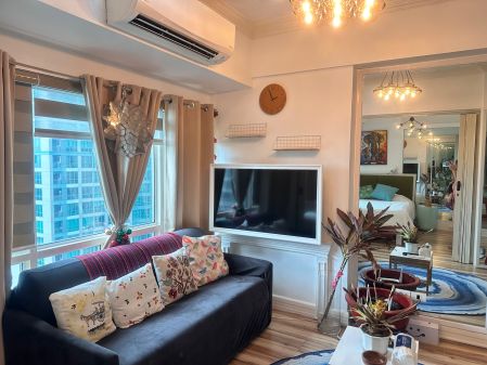 Fully Furnished 1 Bedroom in Forbeswood Parklane Burgos Circle