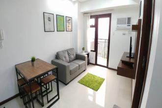 Fully Furnished 1BR with Balcony