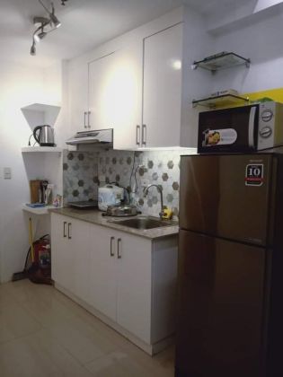 Fully Furnished 1 Bedroom Unit in Paranaque