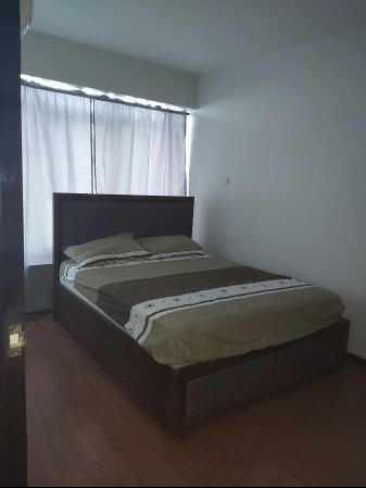 2 Bedroom Condo for Rent in Eton Emerald Lofts