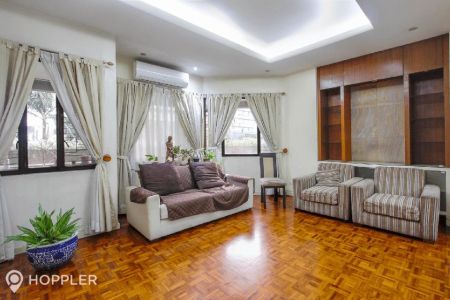 3BR Condo for Rent in Twin Towers Urdaneta Village Makati