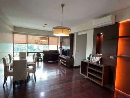 Semi Furnished 3 Bedroom for Rent in Bonifacio Ridge Taguig