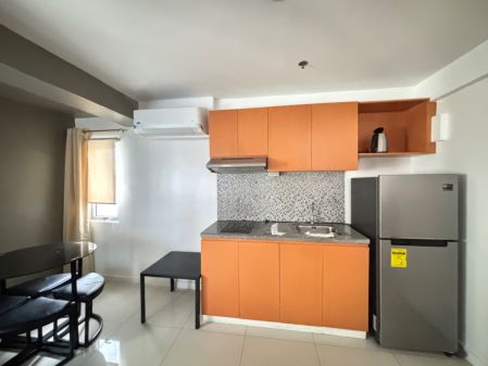 2 bedroom for Rent in BGC Taguig Fort Victoria