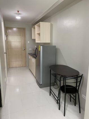 Fully Furnished Studio Unit at Vista Taft for Rent