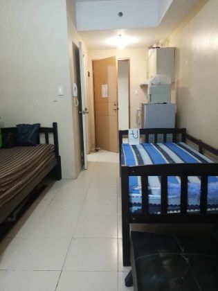 For Rent Studio Unit at University Tower Manila