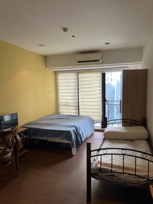 Fully Furnished Studio Unit with Balcony