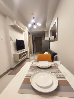 1BR avail for Rent at S Residences Mall of Asia Complex 