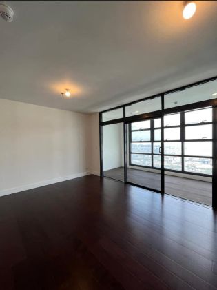 Spacious 3 Bedroom for Rent in Garden Towers Makati City